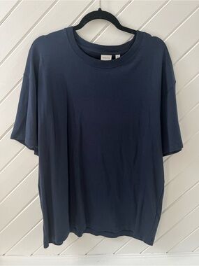 Aritzia Babaton Navy Crewneck T-Shirt